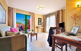 Holiday World Riwo, Affiliated By Melia